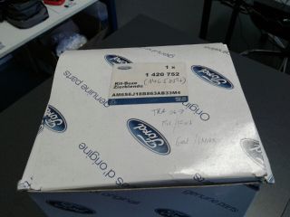 bontott FORD TRANSIT Rádió / CD Keret