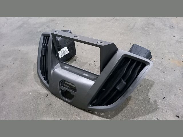 bontott FORD TRANSIT Rádió / CD Keret