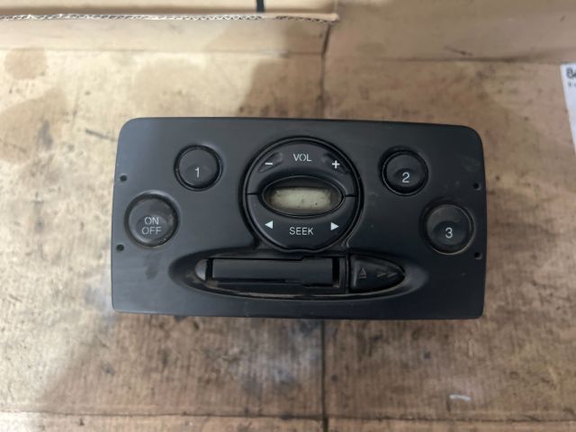 bontott FORD TRANSIT Rádió / CD