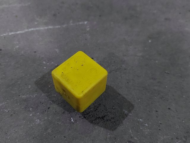 bontott FORD TRANSIT Relé