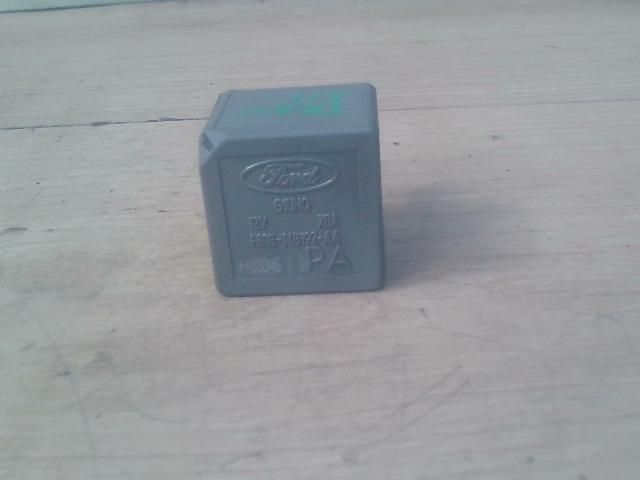 bontott FORD TRANSIT Relé