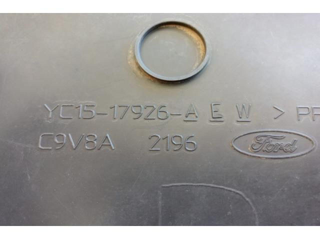 bontott FORD TRANSIT Sárvédő Gumi Szett