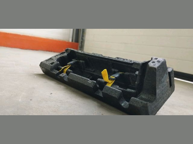 bontott FORD TRANSIT Szerszámkészlet