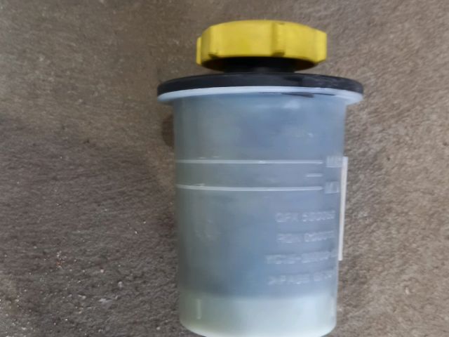 bontott FORD TRANSIT Szervóolaj Tartály