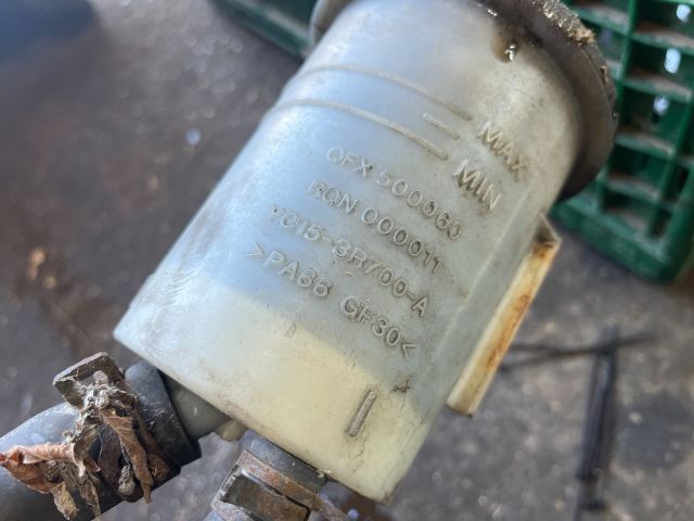 bontott FORD TRANSIT Szervóolaj Tartály