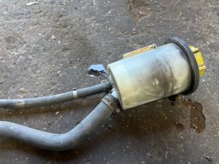 bontott FORD TRANSIT Szervóolaj Tartály