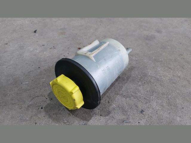 bontott FORD TRANSIT Szervóolaj Tartály