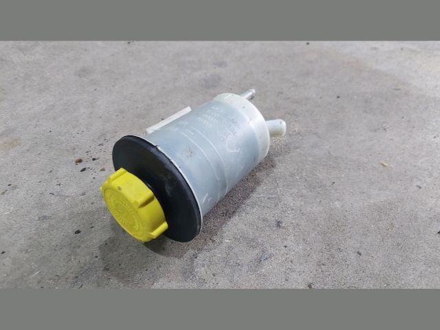 bontott FORD TRANSIT Szervóolaj Tartály