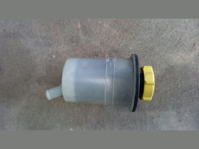 bontott FORD TRANSIT Szervóolaj Tartály