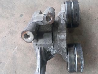 bontott FORD TRANSIT Szíjfeszítő Görgő