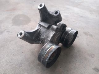 bontott FORD TRANSIT Szíjfeszítő Görgő