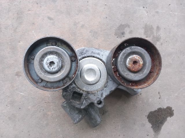 bontott FORD TRANSIT Szíjfeszítő Görgő