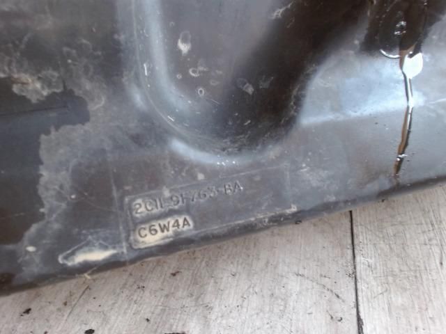 bontott FORD TRANSIT Szívás Zaj Csökkentő Doboz