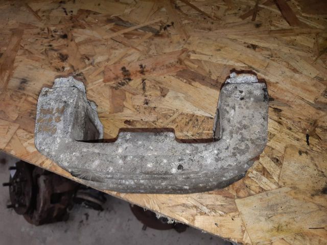 bontott FORD TRANSIT Tartó Bak