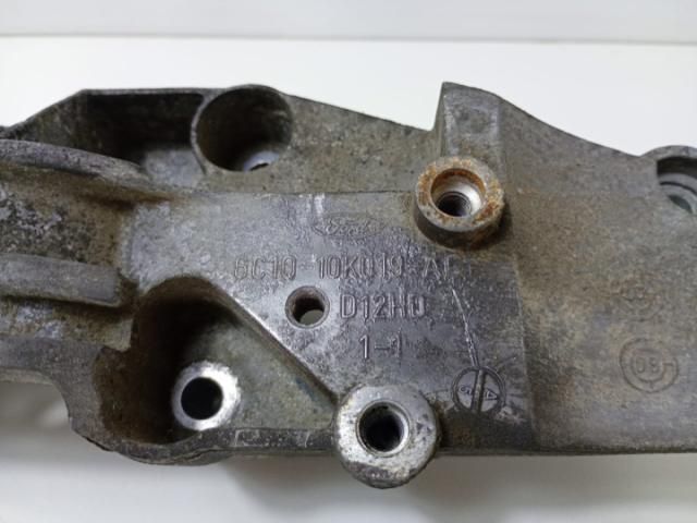 bontott FORD TRANSIT Tartó Bak