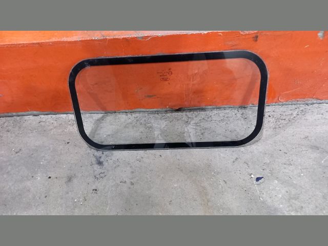 bontott FORD TRANSIT Térelválasztó