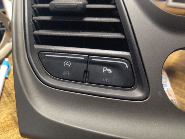 bontott FORD TRANSIT Tolatóradar Kapcsoló