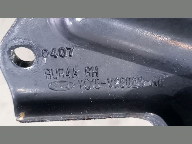 bontott FORD TRANSIT Tolóajtó Sín Görgő Szett