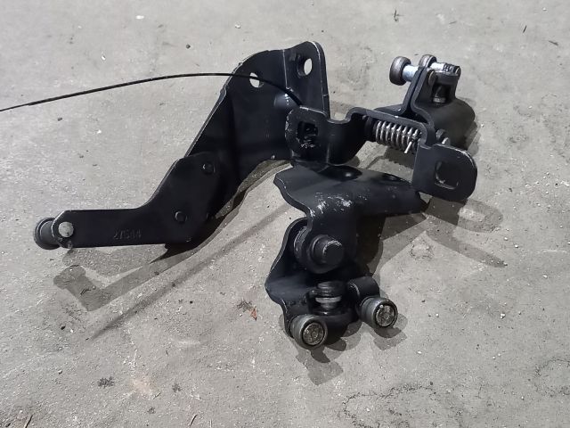 bontott FORD TRANSIT Tolóajtó Sín Görgő Szett