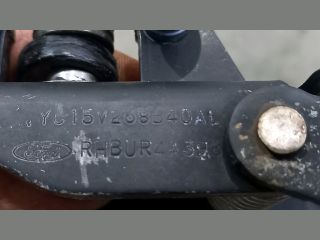 bontott FORD TRANSIT Tolóajtó Sín Görgő Szett