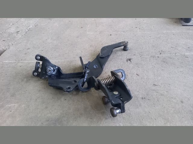 bontott FORD TRANSIT Tolóajtó Sín Görgő Szett