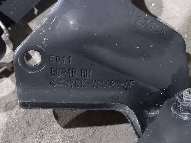 bontott FORD TRANSIT Tolóajtó Sín Görgő Szett