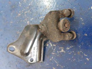 bontott FORD TRANSIT Tolóajtó Sín Görgő