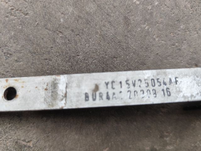 bontott FORD TRANSIT Tolóajtó Sín Görgő