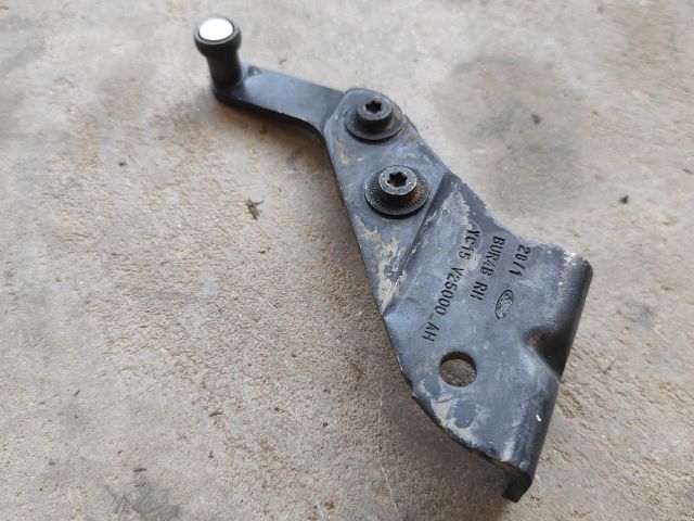 bontott FORD TRANSIT Tolóajtó Sín Görgő