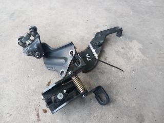 bontott FORD TRANSIT Tolóajtó Sín Görgő