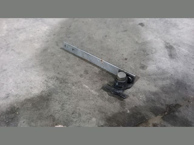 bontott FORD TRANSIT Tolóajtó Sín Görgő