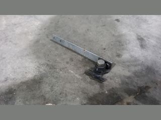 bontott FORD TRANSIT Tolóajtó Sín Görgő