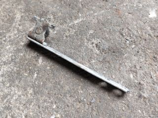 bontott FORD TRANSIT Tolóajtó Sín Görgő