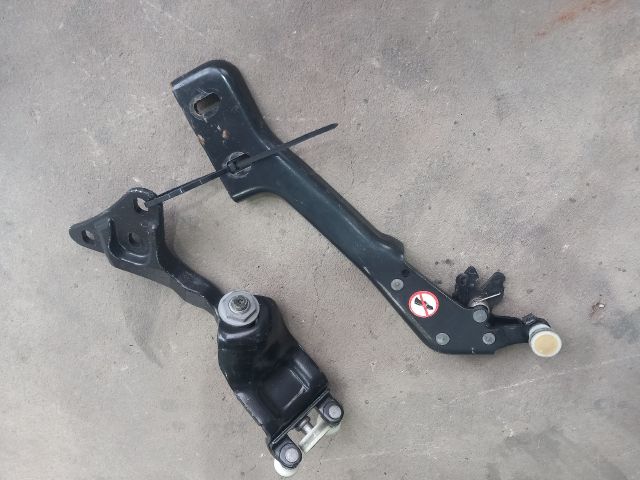 bontott FORD TRANSIT Tolóajtó Sín Görgő