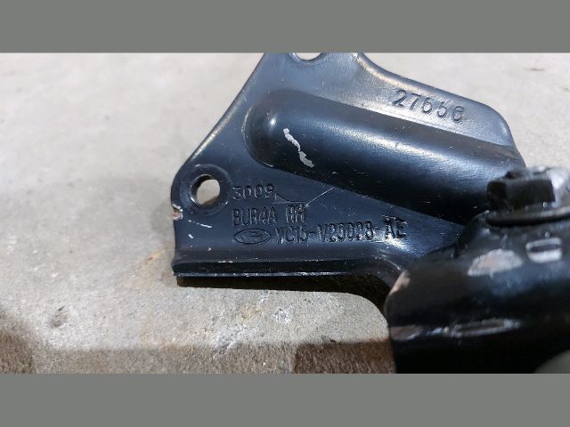 bontott FORD TRANSIT Tolóajtó Sín Görgő