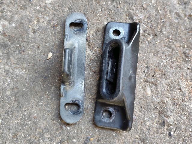 bontott FORD TRANSIT Tolóajtó Ütköző