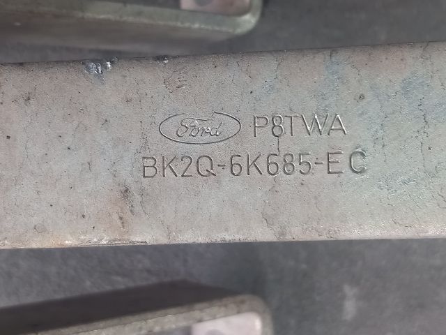 bontott FORD TRANSIT Turbó Tartó Konzol