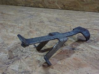 bontott FORD TRANSIT Turbó Tartó Konzol