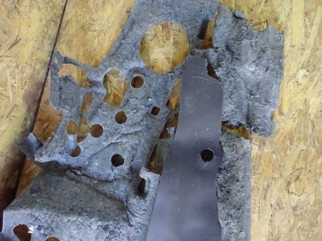 bontott FORD TRANSIT Tűzfal Szigetelés