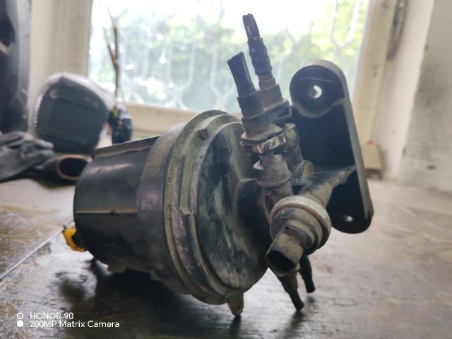 bontott FORD TRANSIT Üzemanyagszűrő Ház