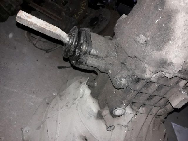 bontott FORD TRANSIT Váltó (Mechanikus)