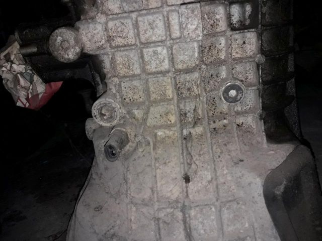 bontott FORD TRANSIT Váltó (Mechanikus)