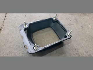 bontott FORD TRANSIT Váltószoknya Rögzítő Keret