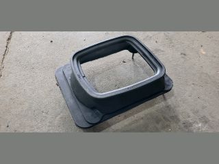 bontott FORD TRANSIT Váltószoknya Rögzítő Keret