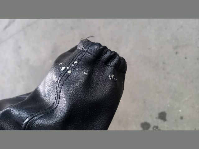 bontott FORD TRANSIT Váltószoknya