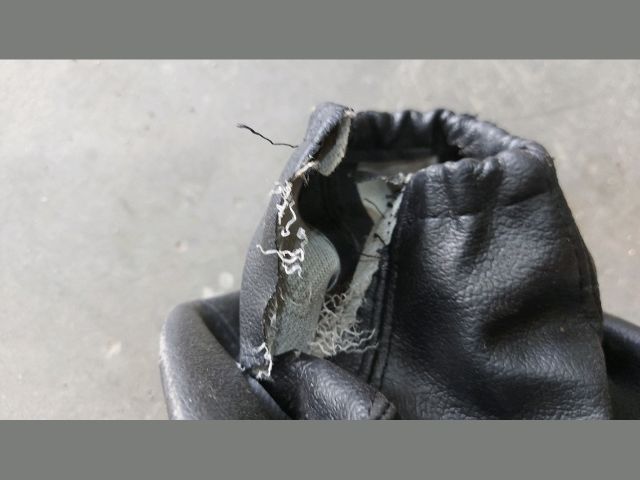 bontott FORD TRANSIT Váltószoknya