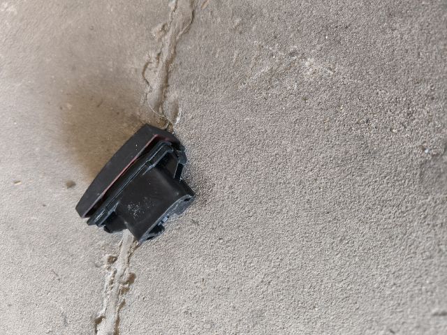 bontott FORD TRANSIT Vészvillogó Kapcsoló