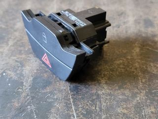 bontott FORD TRANSIT Vészvillogó Kapcsoló