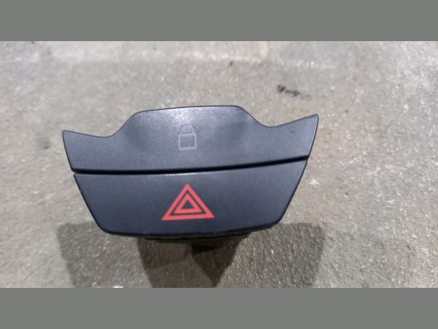 bontott FORD TRANSIT Vészvillogó Kapcsoló