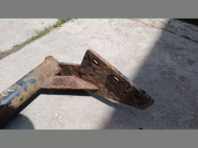 bontott FORD TRANSIT Vonóhorog